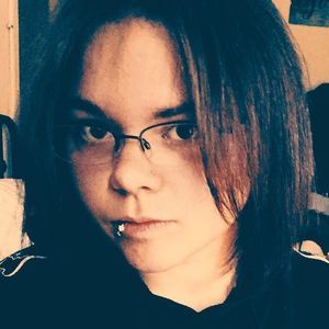 Meet your Posher, Elicia